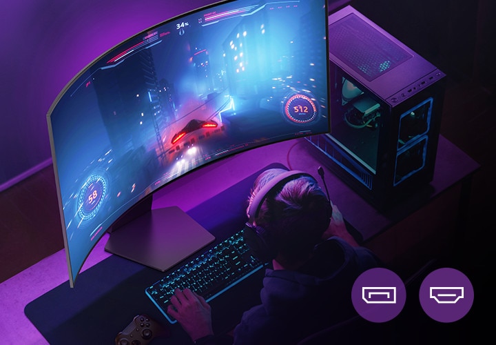 Jogadores desfrutam de um jogo com taxa de atualização de 240Hz suportada por DP 1.4 ou HDMI 2.1.