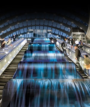 Lifestyle_55EF5E_Airport_Waterfall_bright-D