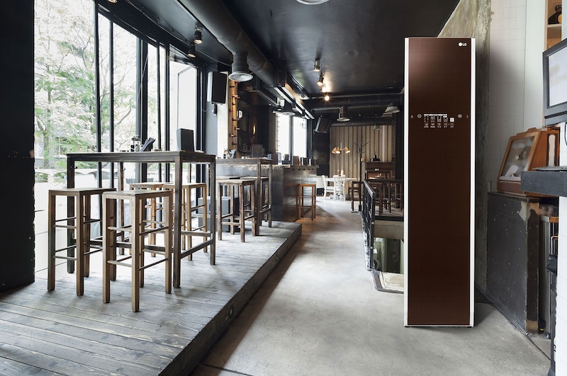 LG Szafa parowa LG Styler brązowa S3RERB, S3RERB