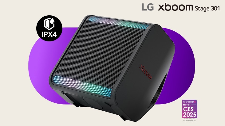 xboom Stage 301 jest umieszczony na fioletowym tle z włączonym światłem. Po lewej stronie: logo IPX4, w prawym dolnym rogu: logo nagród Tech Radar i Digitial Trends.