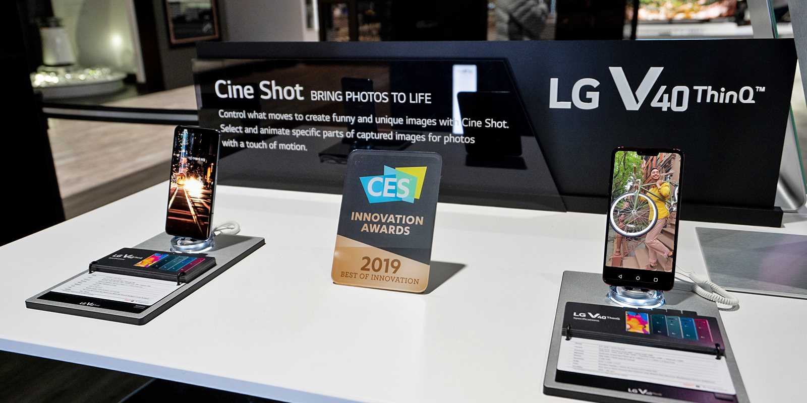 LG a lansat modelul V40ThinQ la CES 2019, iar funcțiile foto inovatoare ale telefonului au fost în centrul conversației | Mai multe în LG MAGAZINE