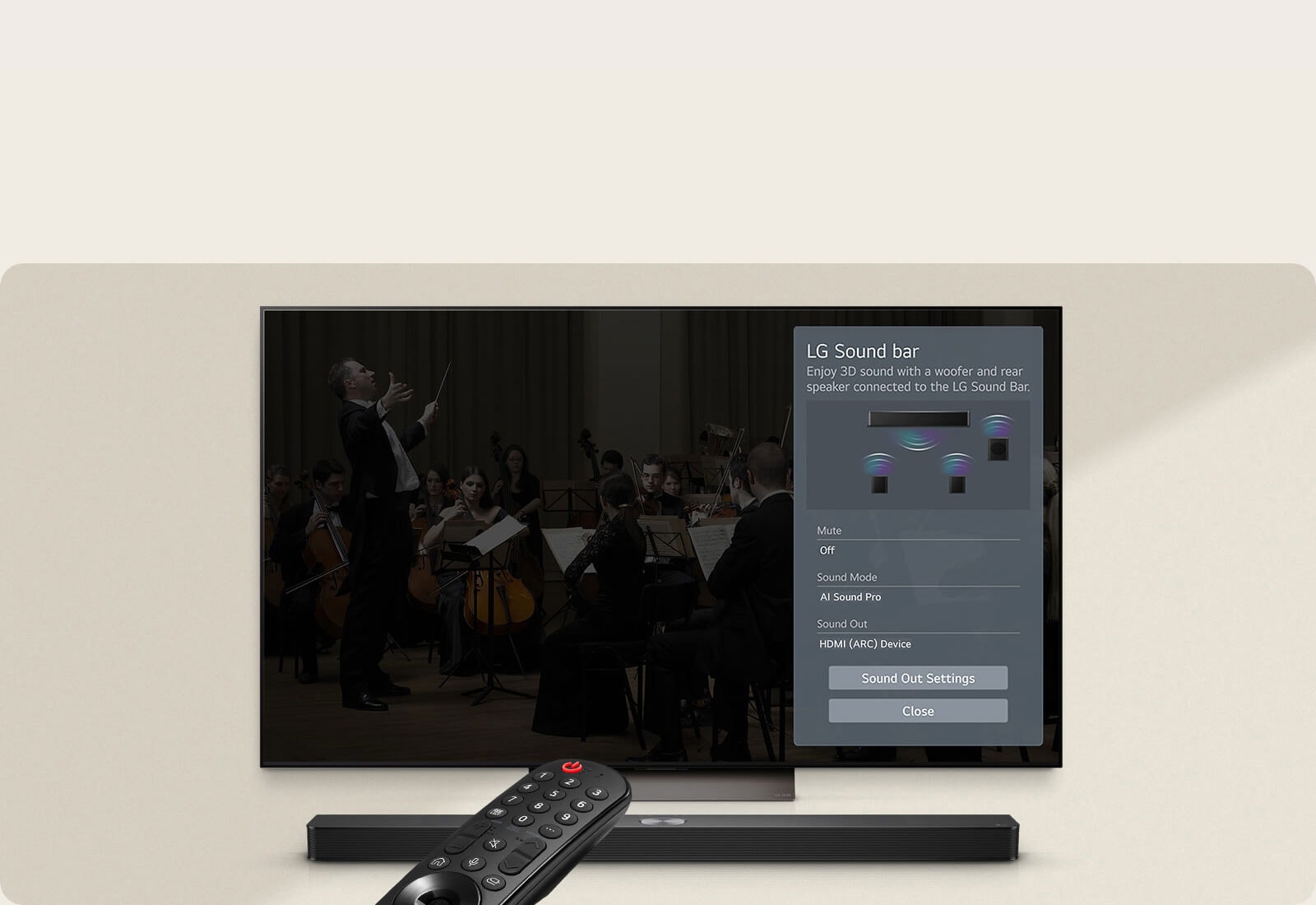 Die LG-Fernbedienung zeigt auf einen LG TV mit einer LG Soundbar darunter. Auf dem Bildschirm des LG TVs wird das Menü der WOW-Oberfläche angezeigt.