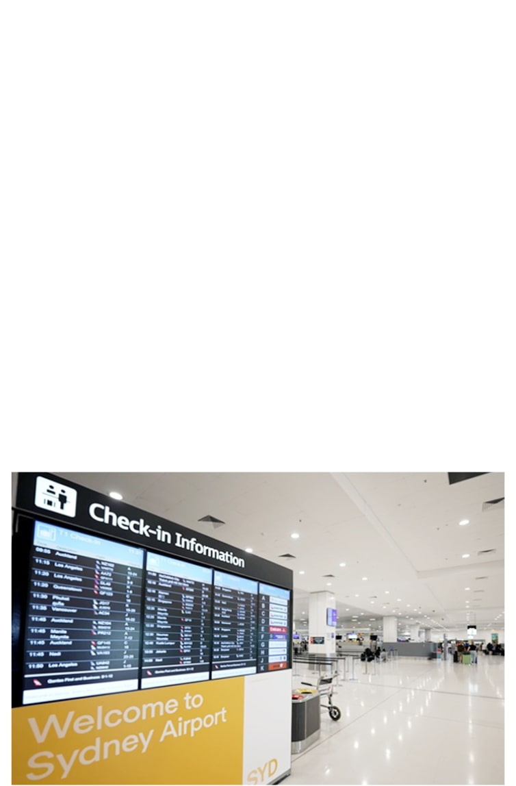 All-in-One 136" LED Display at Sydney Airport2