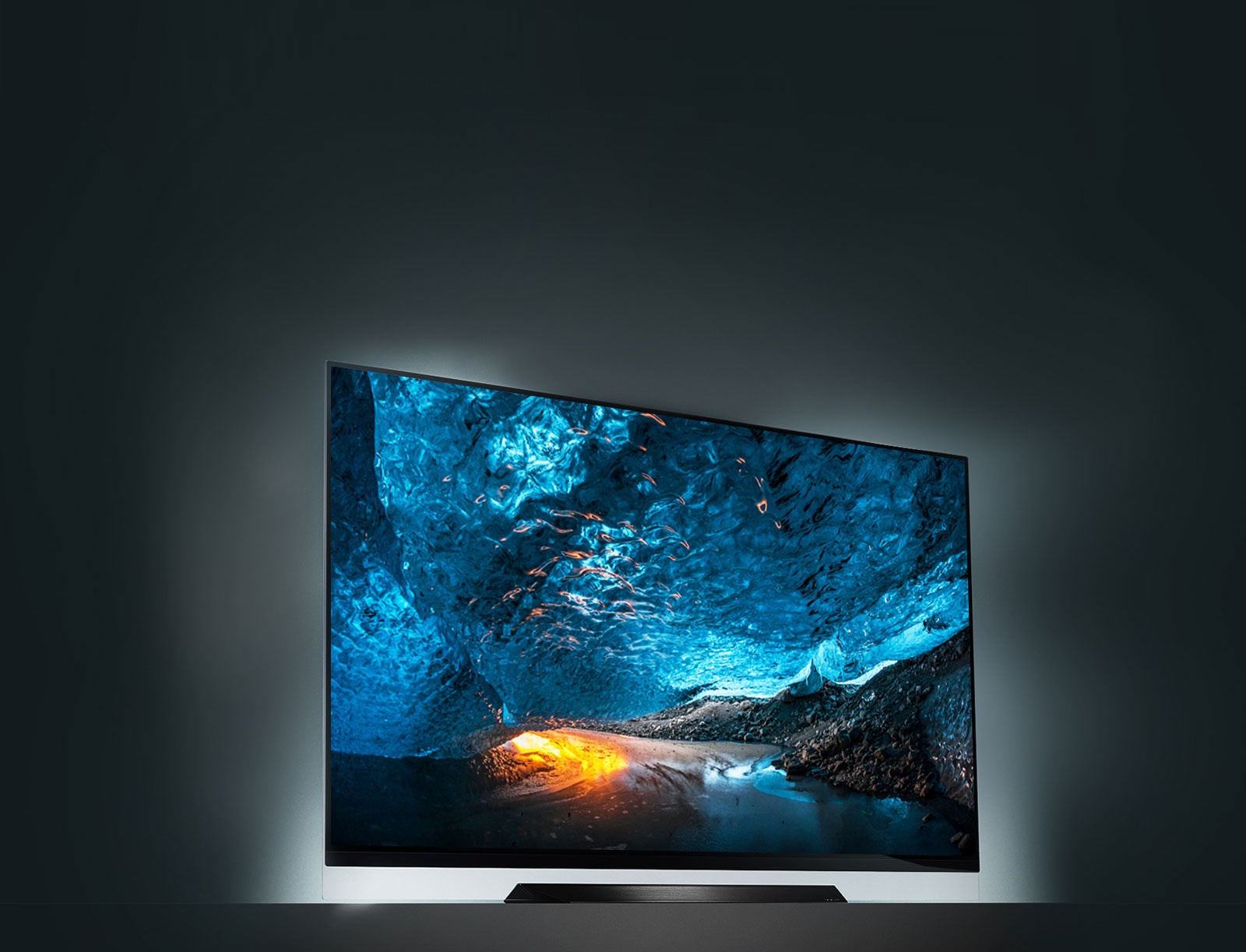 Télévision LG 65 Pouces (165cm) OLED E8 α9 Processeur intelligent