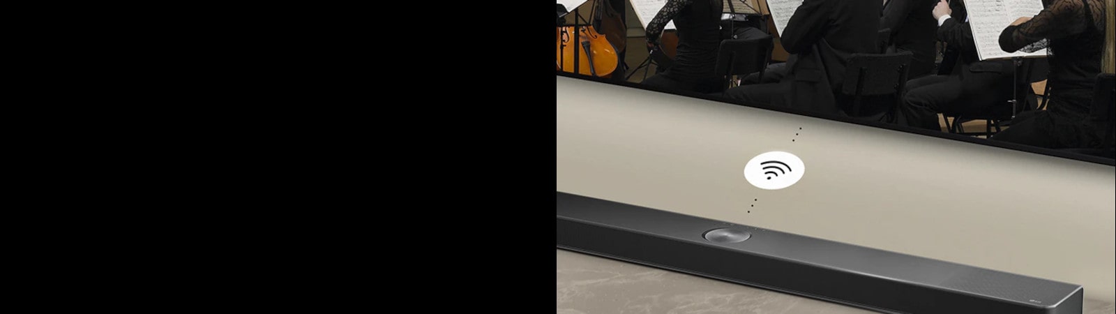Видеоклипът, който показва, че LG саундбар SC9S може да бъде свързан към телевизор безжично, е наличен от дясната страна.