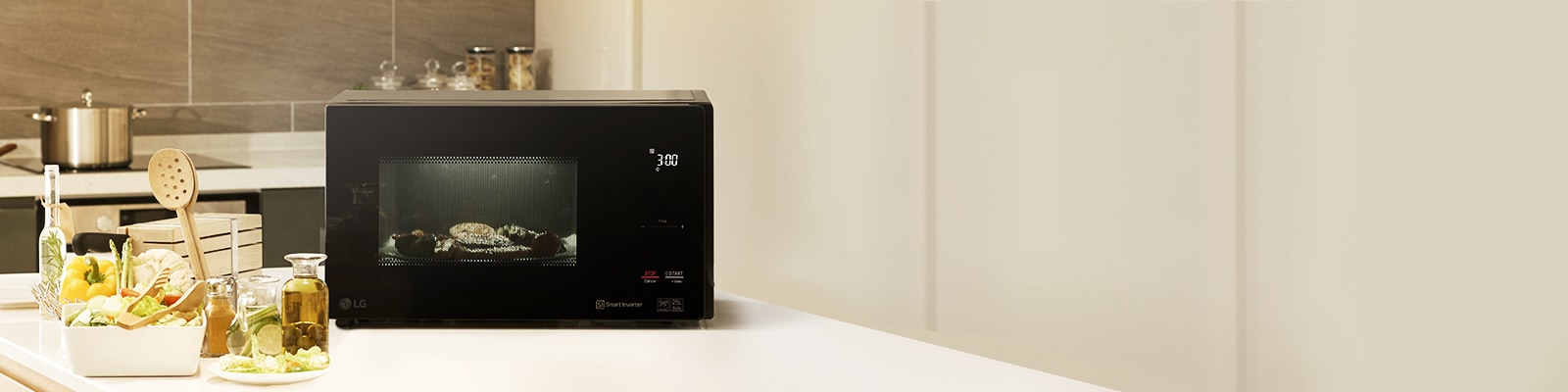 Microondas NeoChef™ 1.1p³ Smart Inverter 1350W Función Grill Negro