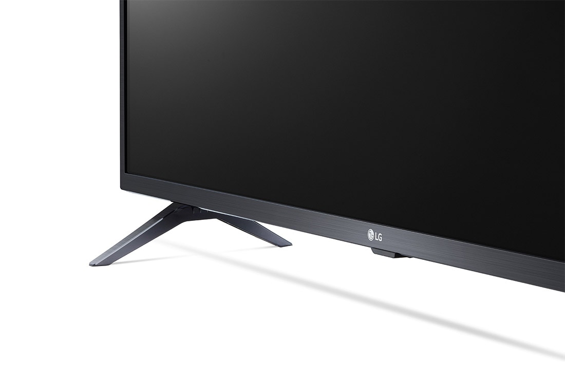 LG HD AI ThinQ 32'' LM637 Smart TV, Procesador α5 AI, Virtual