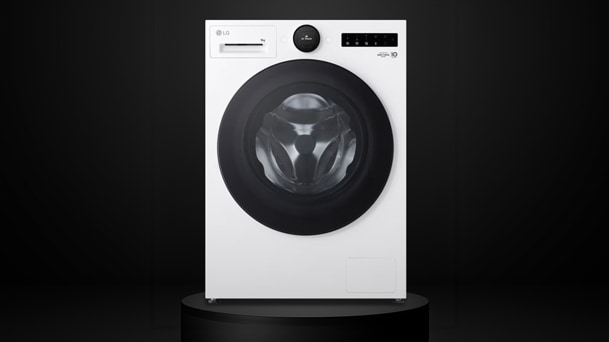 LG Waschmaschine F4WX809YC in dunklem Design auf runden schwarzen Podesten vor dunklem Hintergrund