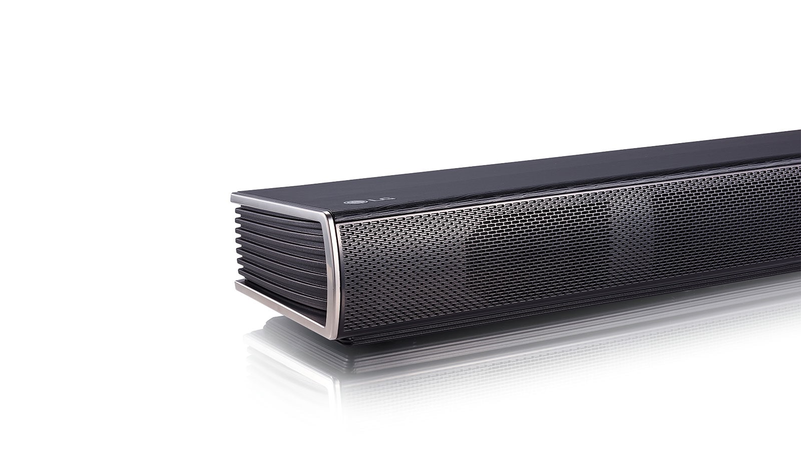 LG Soundbar mit 420 Watt und 4.1-Kanal-Tonsystem, SJ4R