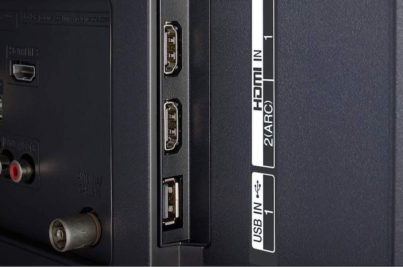 LG 70" LG UHD TV, 70UM7450PLA