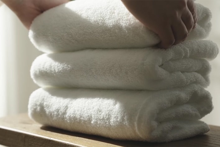 A video explaining step 2: enjoy soft fabrics after using AI Dry