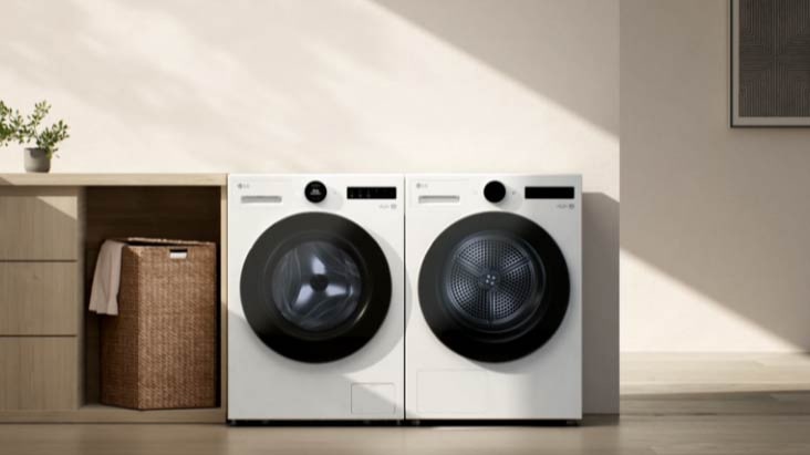 Video of setting the dryer to automatically start an optimised drying cycle by receiving information from the connected washer. Video of setting the dryer to automatically start an optimised drying cycle by receiving information from the connected washer.