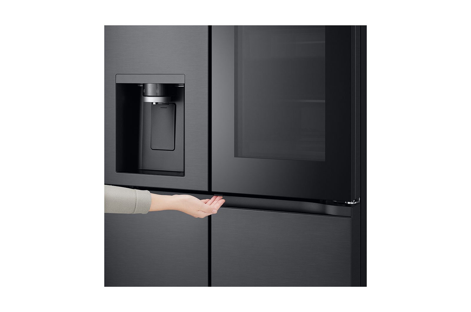 LG 642L French Door Fridge with Craft Ice™ , GF-V700MBLC