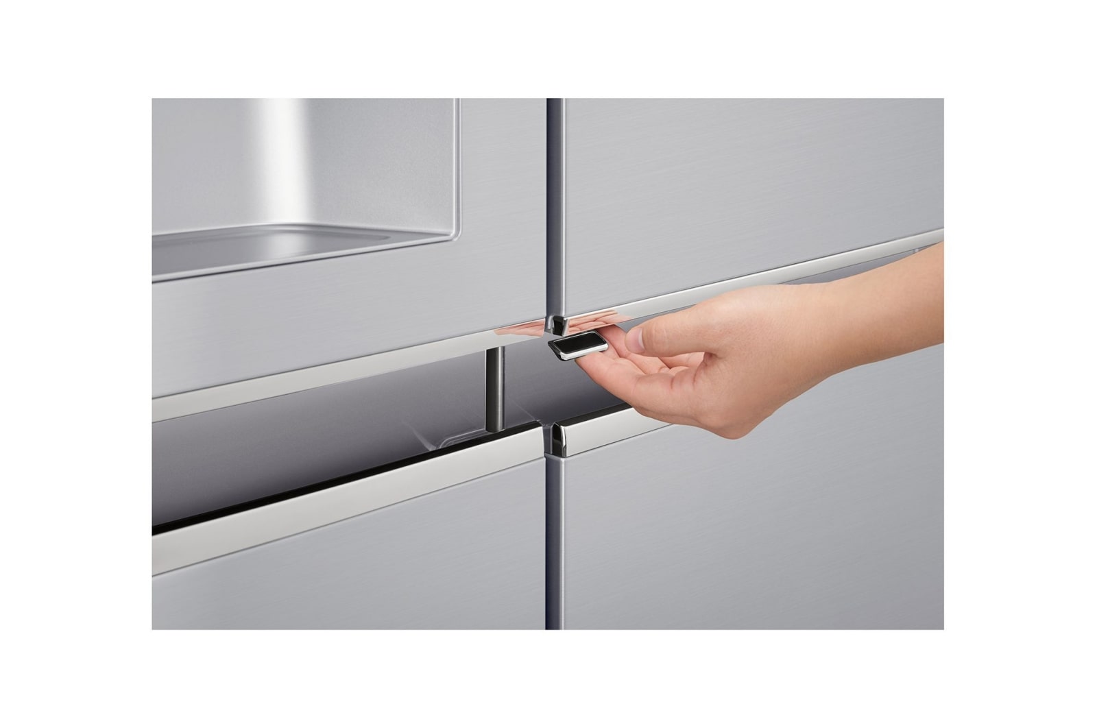 LG 625L Side by Side Fridge with Door-in-Door®, GS-D665PL