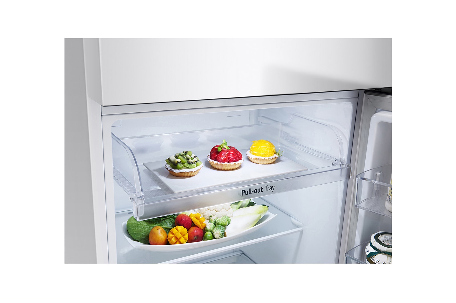 LG 335L Top Mount Fridge freezer with Door Cooling+™ technology, GT-4W