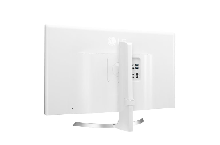 LG 32" Class UHD 4K IPS LED Monitor with HDR10, 32UD99-W