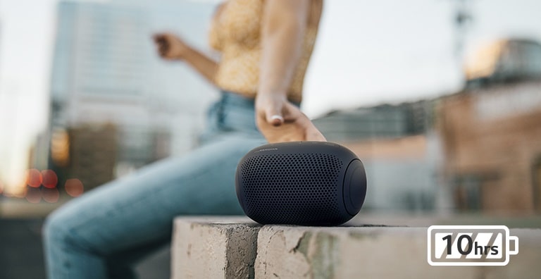 LG XBOOMGo PL2 Portable Bluetooth Speaker