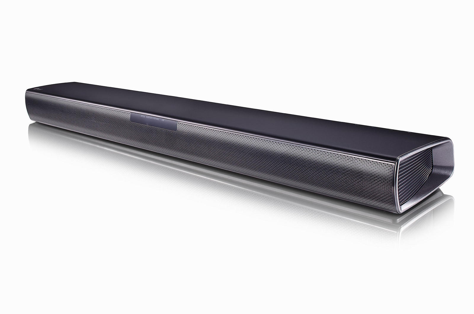 diagonal view with Left side forward