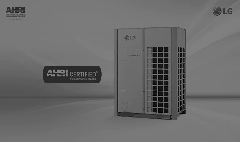 LG Multi V 5 é exibido no centro, envolto por uma névoa de partículas brancas, e o logotipo 'AHRI CERTIFIED' é colocado no lado esquerdo da unidade.