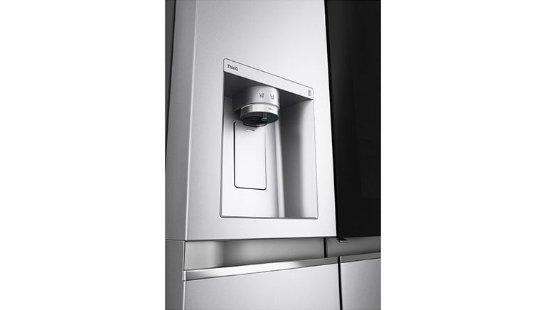 Por que escolher um geladeira com dispenser de água e gelo da LG?