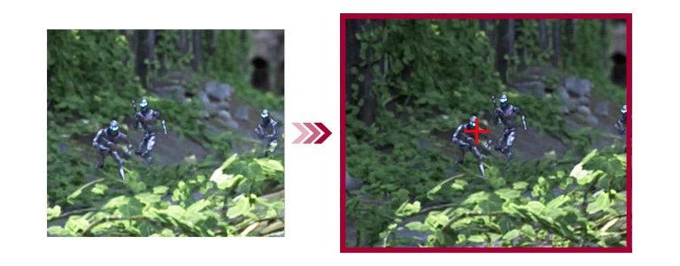 A comparison of two gaming scenes between conventional mode and crosshair mode which helps for better aiming