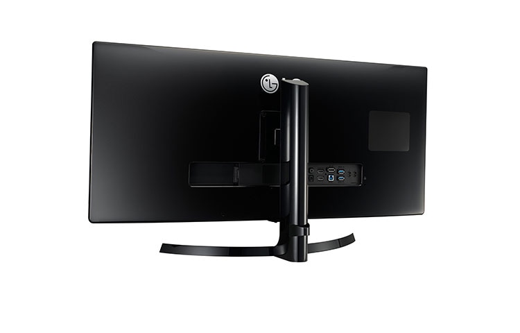 LG Professional Screen Real-Estate 21:9 UltraWide™ QHD IPS Monitor, 34UM88-P