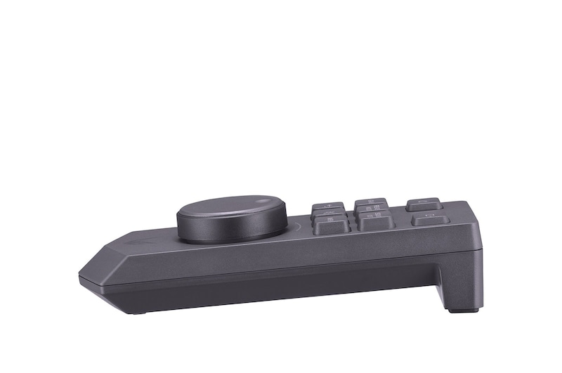 LG UltraGear™ 48-inch UHD 4K OLED FreeSync Gaming Monitor, 48GQ900-B