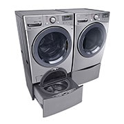 LG 7.4 cu.ft. Ultra Large Capacity Electric SteamDryer™ with NFC Tag on, DLEX3570V
