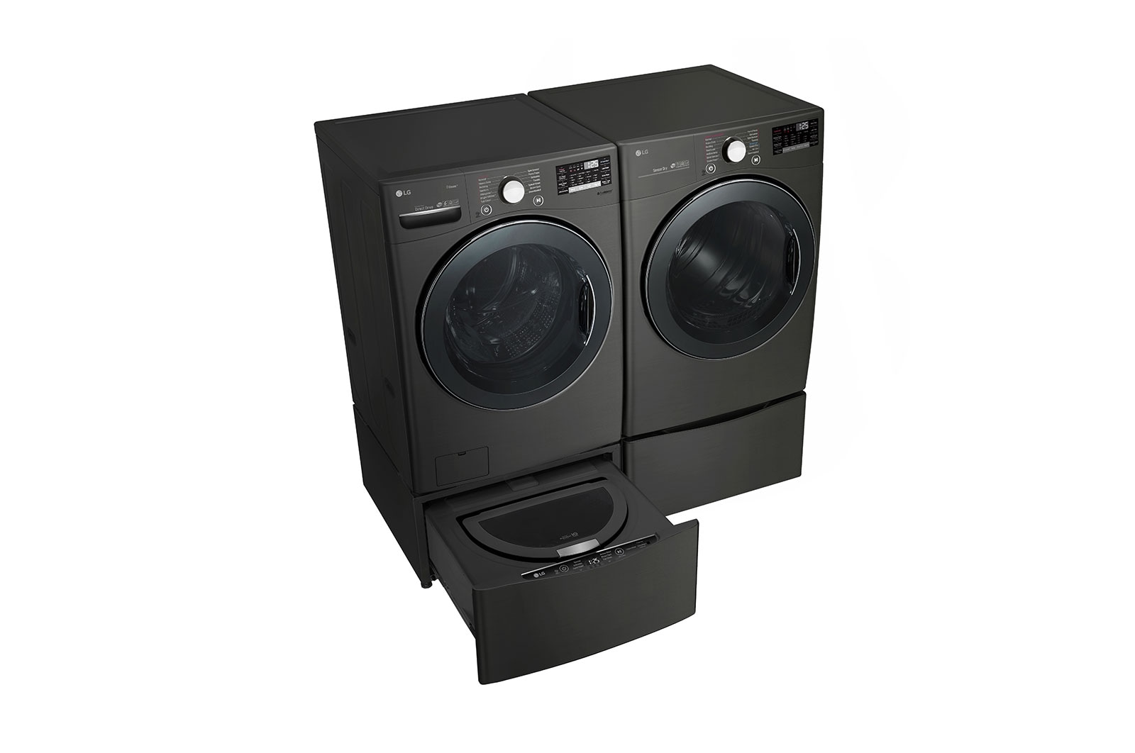 LG 7.4 cu.ft. Smart Wi-Fi Enabled Gas Dryer with TurboSteam™, DLGX3901B