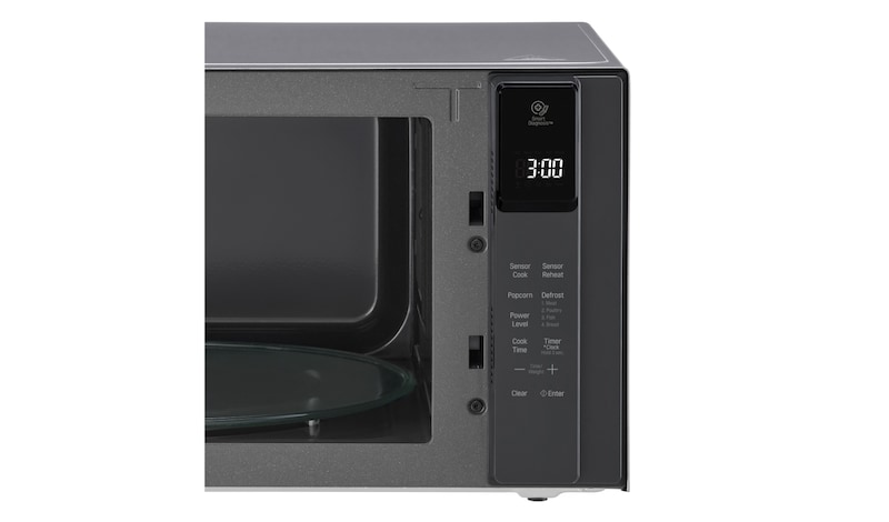 LG 1.5 cu. ft. NeoChef™ Countertop Microwave with Smart Inverter and EasyClean®, LMC1575ST