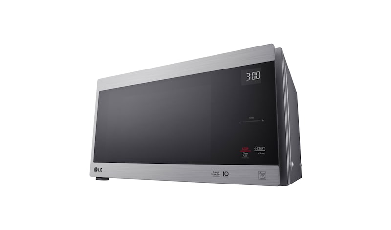 LG 1.5 cu. ft. NeoChef™ Countertop Microwave with Smart Inverter and EasyClean®, LMC1575ST