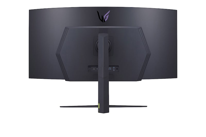 LG 45'' UltraGear™ OLED Curved Gaming Monitor WQHD with 240Hz Refresh Rate 0.03ms (GtG) Response Time, 45GR95QE-B