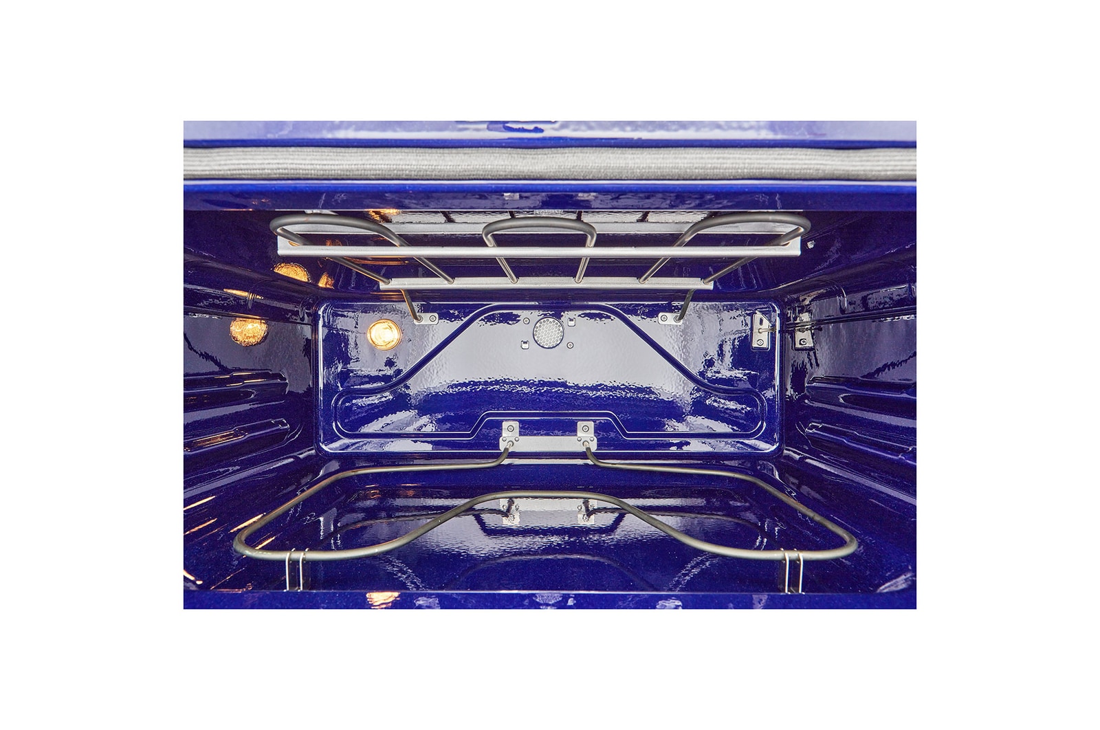 LDEL7324SE_US_Inside-Upper