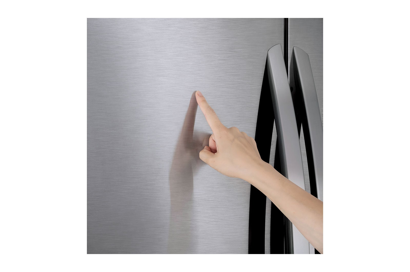 LG 36" French Door Refrigerator with Water dispenser, 29 cu.ft., LRFWS2906V