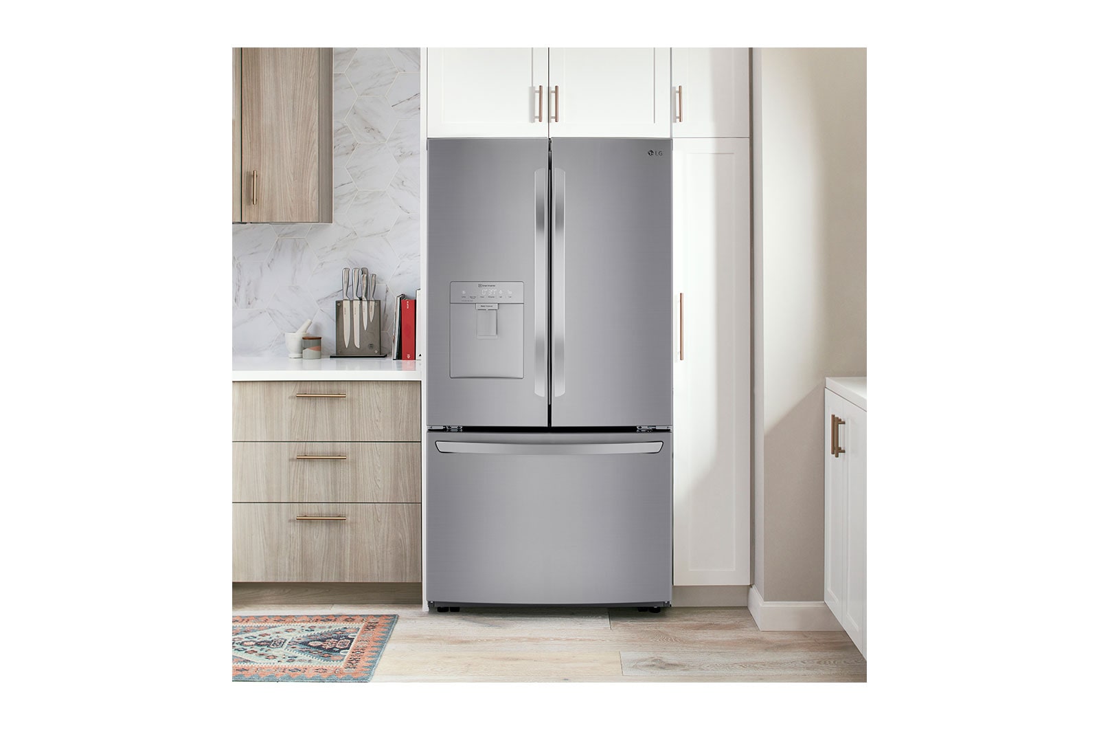 LG 36" French Door Refrigerator with Water dispenser, 29 cu.ft., LRFWS2906V