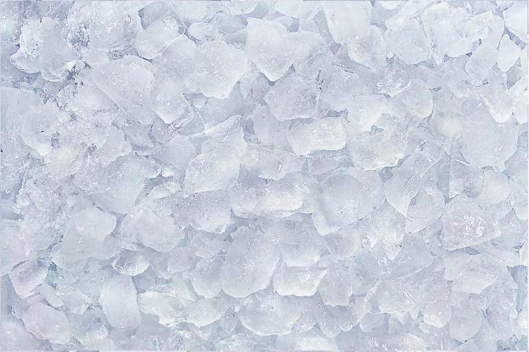 Bite-sized Crushed Ice