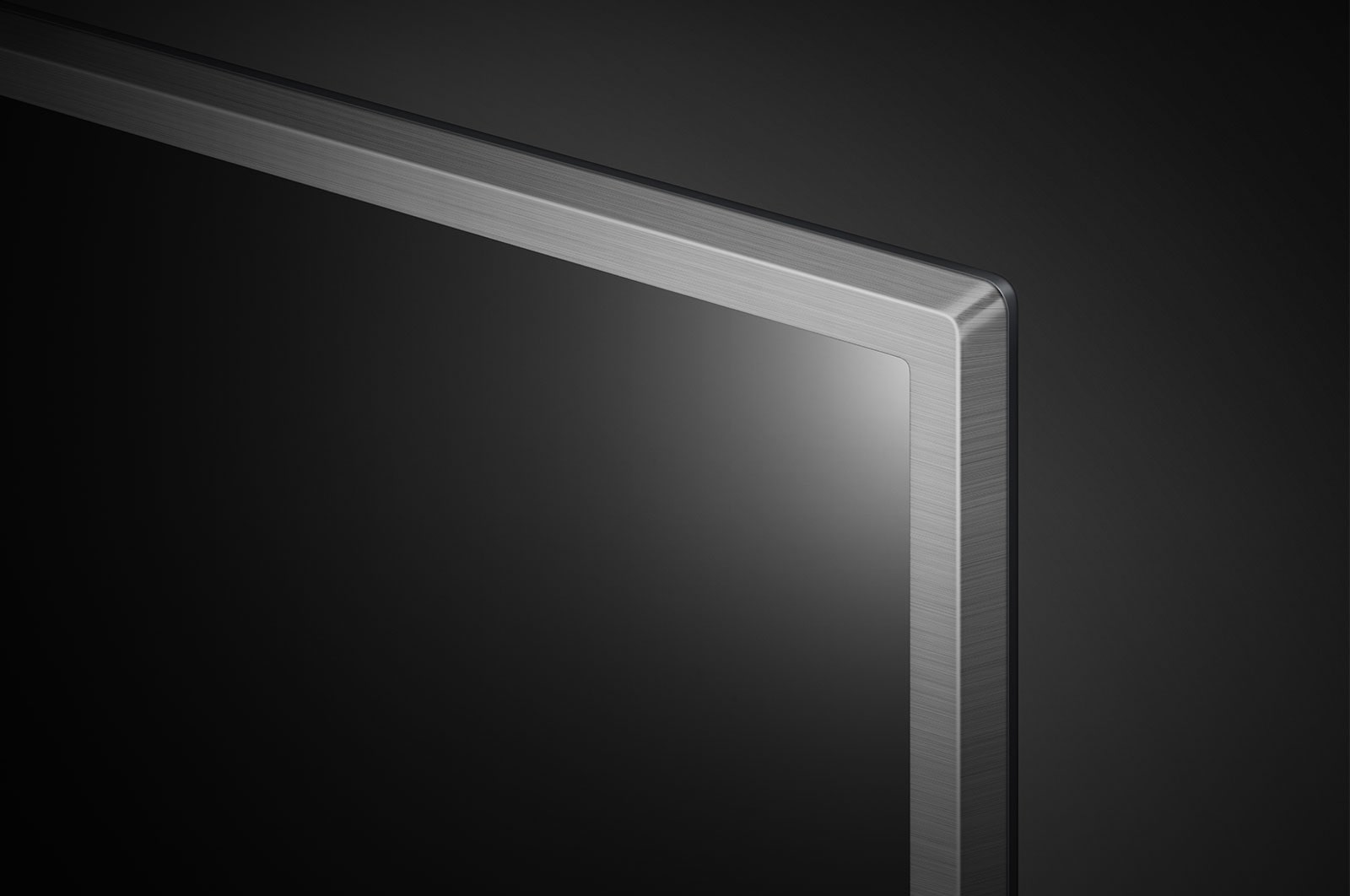 LG 82" UN85 LG UHD TV with ThinQ® AI, 82UN8570AUD