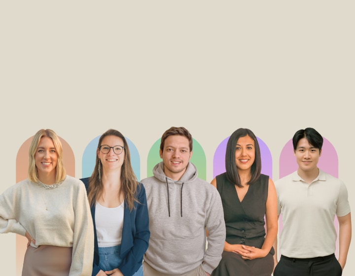 The brand users of LG are gathered together, smiling brightly.