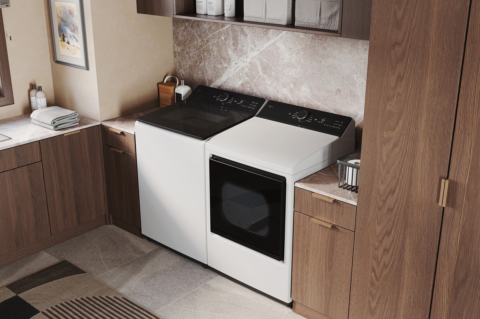 L'ensemble lave-linge et sèche-linge à chargement par le haut LG (DLE8400WE) Blanc, illustrant son design haut de gamme intégré harmonieusement dans une buanderie luxueuse avec marbre.