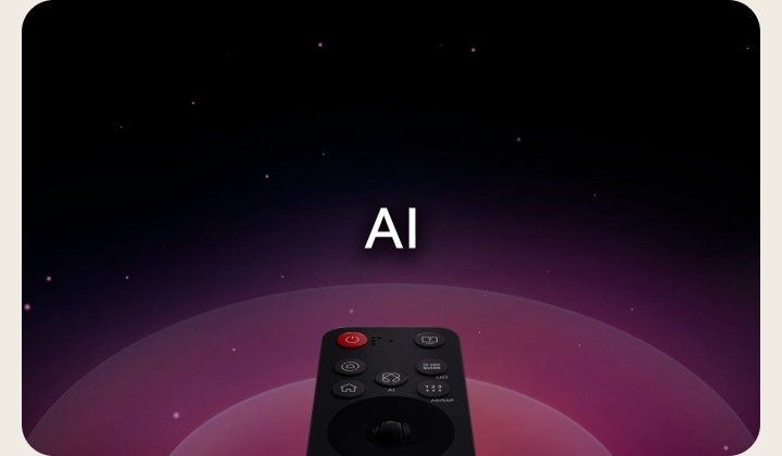 LG AI Magic Remote vor einem abstrakten Hintergrund. Die KI-Taste ist hervorgehoben. Es gibt eine grafische UI-Darstellung mit Symbolen, die zeigt, wie die KI-Taste den Zugang zu verschiedenen KI-Funktionen ermöglicht. Zu den Services gehören AI Voice ID, AI Search, AI Chatbot, AI Concierge, AI Picture Wizard und AI Sound Wizard. Die mausähnliche Funktionalität wird präsentiert, indem der Cursor über einer Schnittstelle angezeigt wird und verdeutlicht, wie die Fernbedienung die Steuerung vereinfacht.