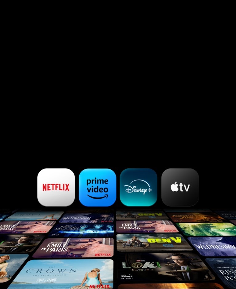 Die Apps von Netflix, Prime Video, Disney+ und Apple TV erscheinen nach der Reihe nebeneinander vor einem schwarzen Hintergrund. Darunter befinden sich 6 Reihen von Postern für exklusive TV-Serien und Filme. Diese sind abgewinkelt und bewegen sich alle waagrecht und senkrecht in unterschiedliche Richtungen. 