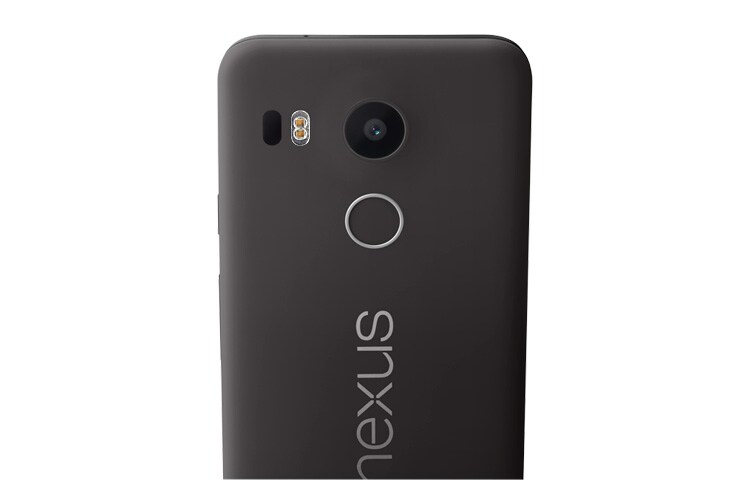 LG Nexus 5X Android Smartphone mit 5,2 Zoll Full HD Display, 12,3 MP Kamera und Fingerabdrucksensor, H791