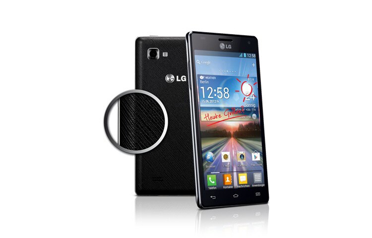 LG OPTIMUS 4X HD Smartphone mit 11,9 cm (4,7 Zoll) großem True HD-IPS-Display, 1,5-GHz-Quad-Core-Performance und starkem 2.150-mAh-Akku, P880