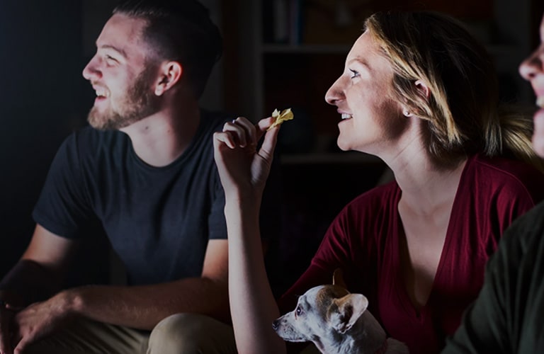 Où vous asseyez-vous pour regarder la télévision?1