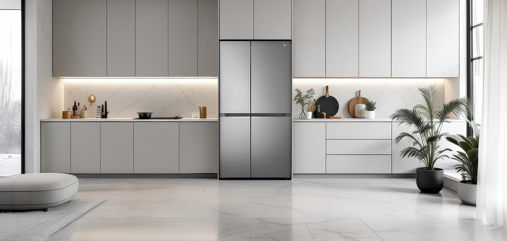 Cocina moderna con refrigerador LG con tecnología InstaView y diseño minimalista.