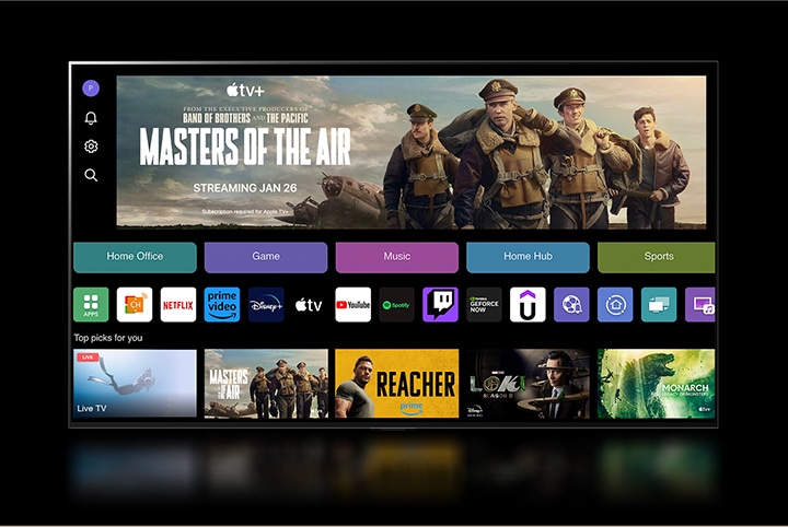 Una imagen muestra la pantalla de inicio de webOS 24 con las categorías Home Office, Juegos, Música, Home Hub y Deportes. La parte inferior de la pantalla muestra recomendaciones personalizadas en "Mejores opciones para ti".