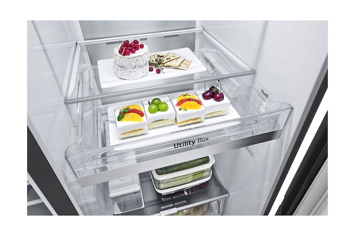 LG Americká chladnička LG | C | 628 l | DoorCooling+™ | UVnano™|Černá/šedá, GSLE91EVAC