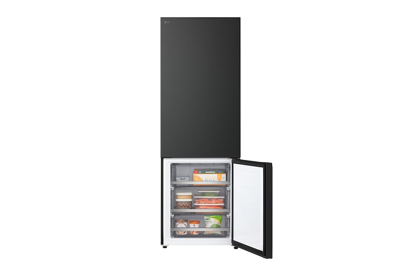 Lower view of LG fridge freezer (GBBW726AEV)