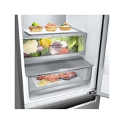 LG Kombinovaná chladnička | C (v rozsahu A až G) | Hrubý objem 419 l | 172 kWh/rok | LG Lineární kompresor | Multi Air Flow | LG ThinQ + WiFi | Door cooling | Metal Fresh, GBB72SAUCN