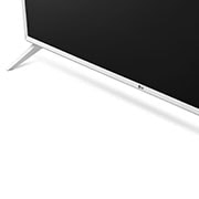 LG 49" LG UHD TV, webOS Smart TV, 49UN7390
